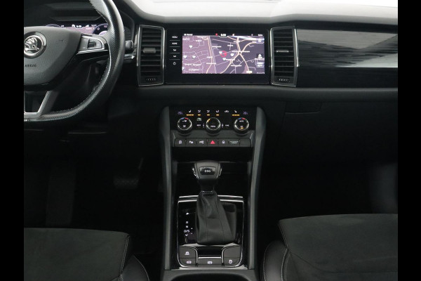 Škoda Kodiaq 1.5 TSI Business Edition Plus | Panoramadak | Trekhaak | Stoelverwarming | Adaptive cruise | Camera | Carplay | Achterbankverwarming | Virtual Cockpit | Keyless | Full LED
