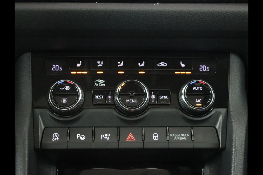 Škoda Kodiaq 1.5 TSI Business Edition Plus | Panoramadak | Trekhaak | Stoelverwarming | Adaptive cruise | Camera | Carplay | Achterbankverwarming | Virtual Cockpit | Keyless | Full LED