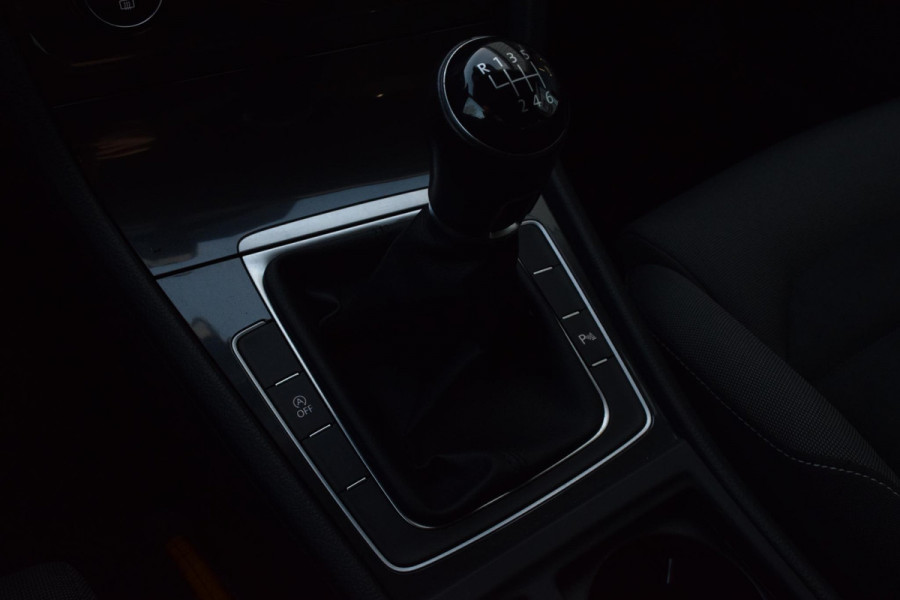 Volkswagen Golf 1.0 TSI Comf. Bus.|R-Line|Carplay|ACC|Massage