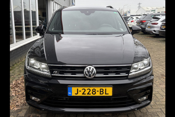Volkswagen Tiguan 1.5 TSI ACT Highline 3x R-Line | Automaat | Pano | Adaptive Cruise | Stoelverwarming