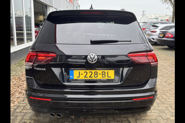 Volkswagen Tiguan 1.5 TSI ACT Highline 3x R-Line | Automaat | Pano | Adaptive Cruise | Stoelverwarming