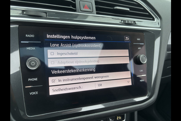 Volkswagen Tiguan 1.5 TSI ACT Highline 3x R-Line | Automaat | Pano | Adaptive Cruise | Stoelverwarming