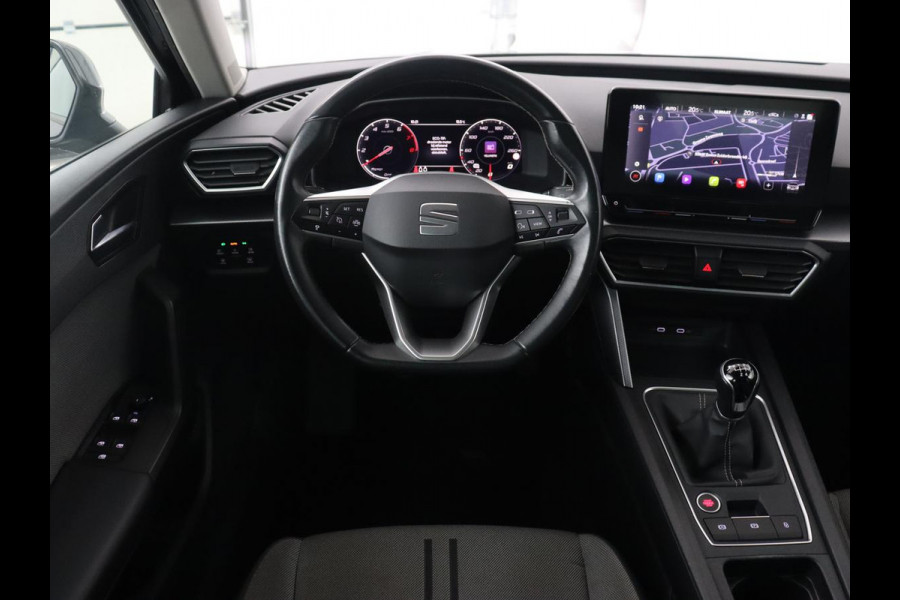 Seat Leon 1.0 TSI Style Intens | Trekhaak | Camera | Carplay | Navigatie | Adaptive cruise | DAB | Parkeerhulp | Full LED | Climate control