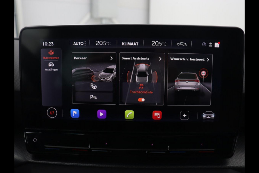 Seat Leon 1.0 TSI Style Intens | Trekhaak | Camera | Carplay | Navigatie | Adaptive cruise | DAB | Parkeerhulp | Full LED | Climate control