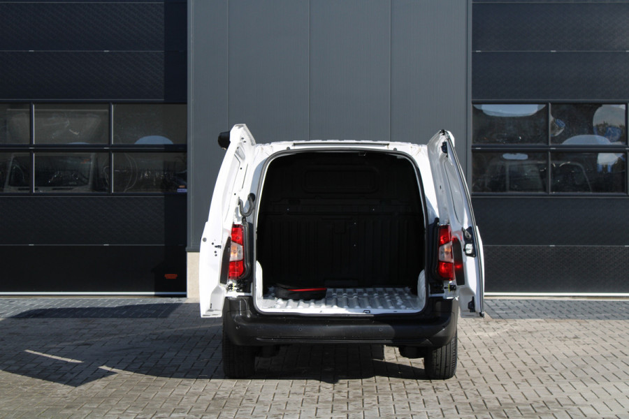 Peugeot e-Partner 136 L1 50 kWh 136pk - Airco - Cruise - PDC - Camera - Stoelverwarming - Rijklaar