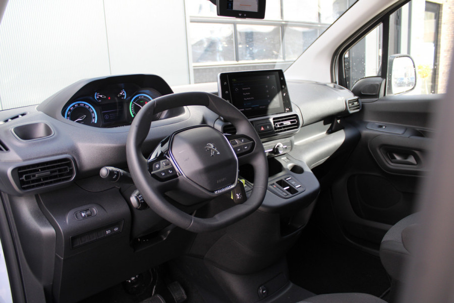 Peugeot e-Partner 136 L1 50 kWh 136pk - Airco - Cruise - PDC - Camera - Stoelverwarming - Rijklaar