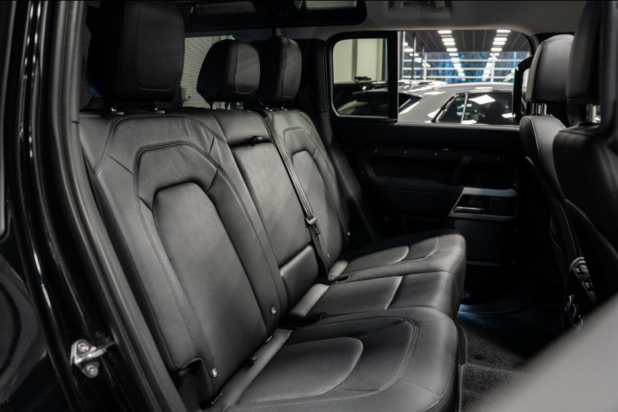 Land Rover Defender 110 2.0 P400e 110 XS Edition *Luchtvering / Panorama / Stoelventilatie / Meridian / Surround View / Keyless / Elektr. Trekhaak*