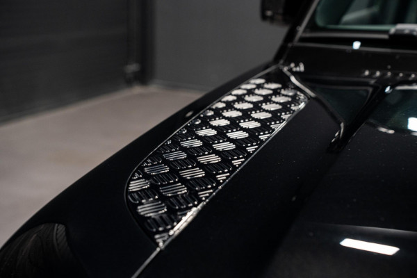 Land Rover Defender 110 2.0 P400e 110 XS Edition *Luchtvering / Panorama / Stoelventilatie / Meridian / Surround View / Keyless / Elektr. Trekhaak*