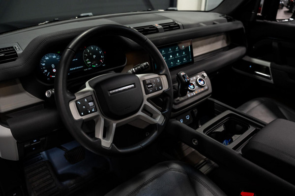 Land Rover Defender 110 2.0 P400e 110 XS Edition *Luchtvering / Panorama / Stoelventilatie / Meridian / Surround View / Keyless / Elektr. Trekhaak*