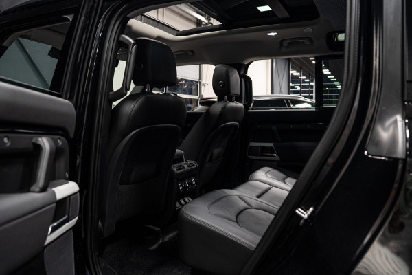 Land Rover Defender 110 2.0 P400e 110 XS Edition *Luchtvering / Panorama / Stoelventilatie / Meridian / Surround View / Keyless / Elektr. Trekhaak*