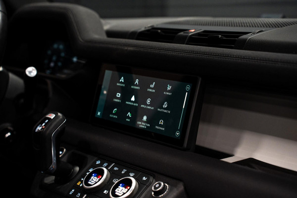 Land Rover Defender 110 2.0 P400e 110 XS Edition *Luchtvering / Panorama / Stoelventilatie / Meridian / Surround View / Keyless / Elektr. Trekhaak*