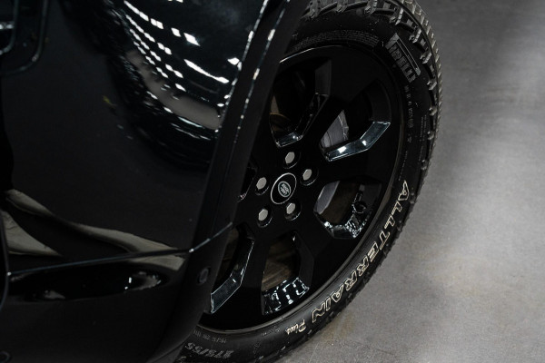 Land Rover Defender 110 2.0 P400e 110 XS Edition *Luchtvering / Panorama / Stoelventilatie / Meridian / Surround View / Keyless / Elektr. Trekhaak*