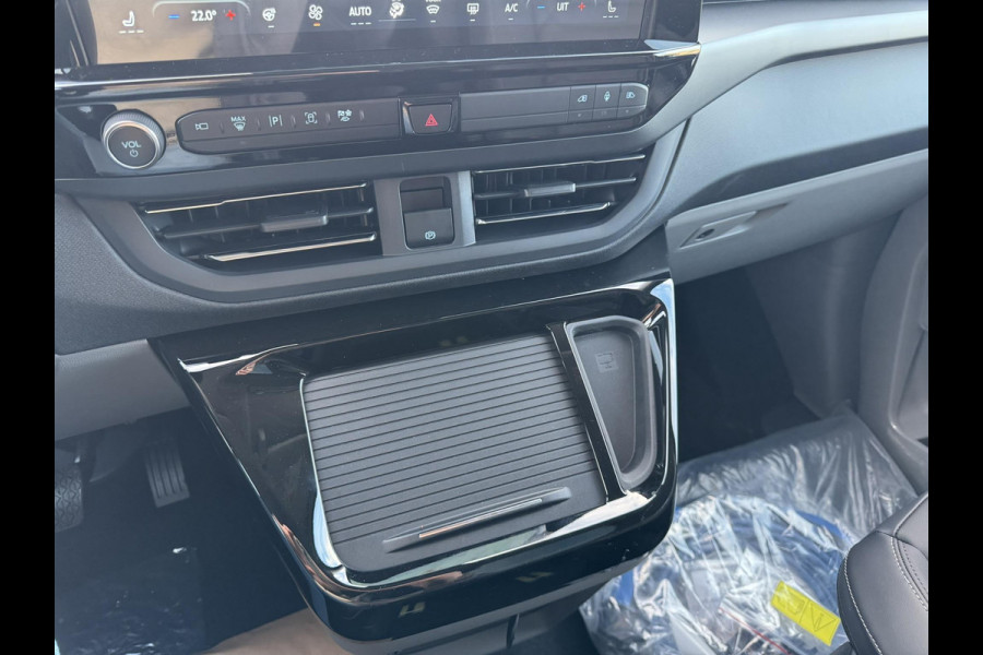 Ford Transit Custom Tourneo 340 2.5 PHEV L2H1 Titanium X 233pk | Incl. BTW/BPM Rijklaar | Handsfree elektrische dubbele zijschuifdeuren | 16-Weg elektrsich verstelbare AGR-stoel | Inklapbare trekhaak |  Tourneo Luxury Pack | Verwarmbaar stuurwiel