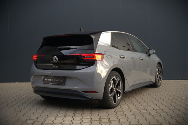 Volkswagen ID.3 First Plus 58 kWh | Stoelverwarming | Stuurverwarming | Camera | Adaptive Cruise Control | Navigatie | Standkachel | Keyless | Parkeersensoren | LED | Apple Carplay | BTW |