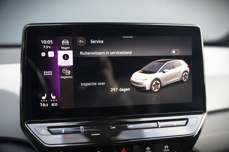 Volkswagen ID.3 First Plus 58 kWh | Stoelverwarming | Stuurverwarming | Camera | Adaptive Cruise Control | Navigatie | Standkachel | Keyless | Parkeersensoren | LED | Apple Carplay | BTW |