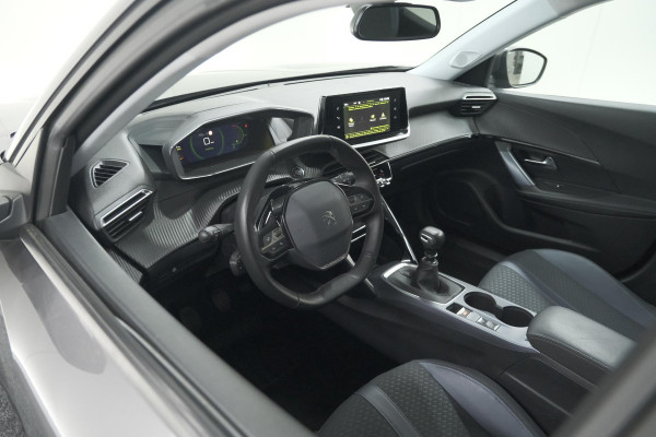 Peugeot 2008 PureTech 130 Allure Pack | Adaptieve Cruise Control | Stoelverwarming | Camera | Apple Carplay