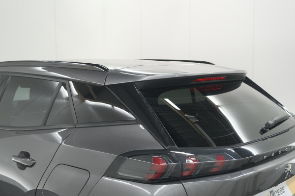 Peugeot 2008 PureTech 130 Allure Pack | Adaptieve Cruise Control | Stoelverwarming | Camera | Apple Carplay