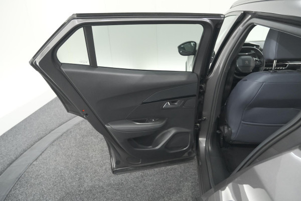 Peugeot 2008 PureTech 130 Allure Pack | Adaptieve Cruise Control | Stoelverwarming | Camera | Apple Carplay