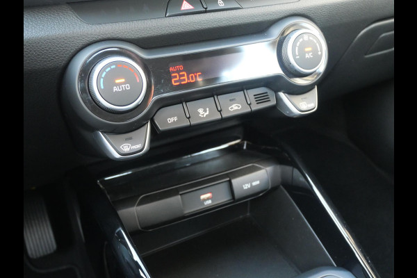 Kia Stonic 1.0 T-GDi MHEV DynamicLine | Cruise | Clima | Camera | Navi | Carplay |