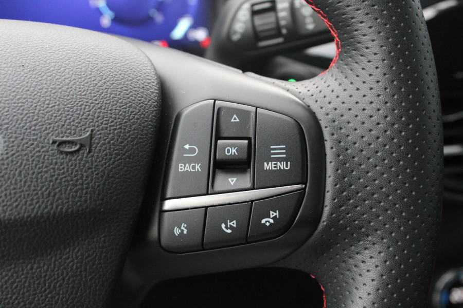 Ford Kuga 1.5 EcoBoost ST-Line | Trekhaak 1800KG | Stoel + Stuurverwarming | Climate Control | Navigatie | Cruise Control |