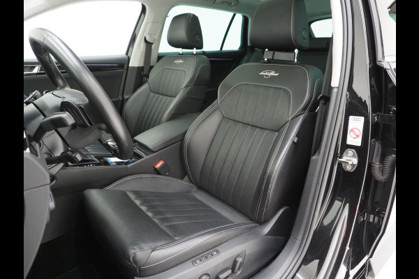 Škoda Superb Combi 1.4 TSI iV Laurin & Klement | Panoramadak | Massage | Canton | Camera | Keyless | Adaptive Cruise