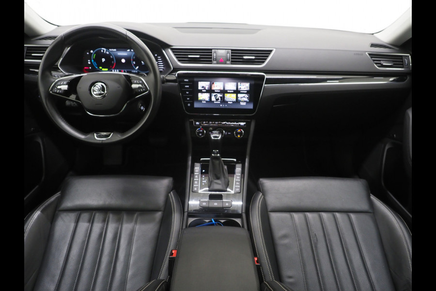 Škoda Superb Combi 1.4 TSI iV Laurin & Klement | Panoramadak | Massage | Canton | Camera | Keyless | Adaptive Cruise