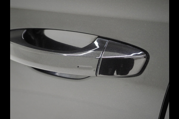 Škoda Superb Combi 1.4 TSI iV Laurin & Klement | Panoramadak | Massage | Canton | Camera | Keyless | Adaptive Cruise