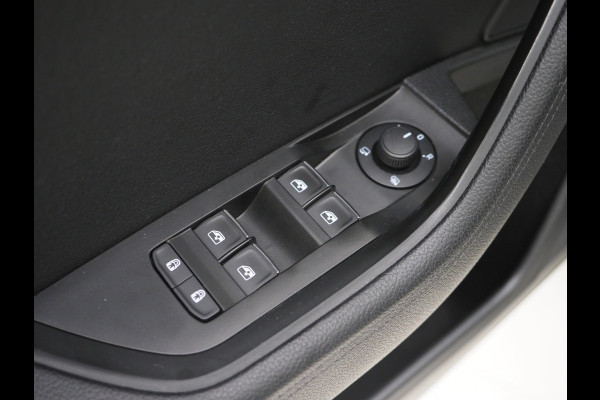 Škoda Superb Combi 1.4 TSI iV Laurin & Klement | Panoramadak | Massage | Canton | Camera | Keyless | Adaptive Cruise