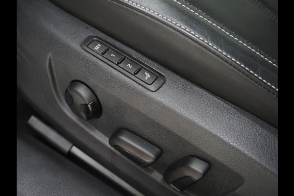 Škoda Superb Combi 1.4 TSI iV Laurin & Klement | Panoramadak | Massage | Canton | Camera | Keyless | Adaptive Cruise
