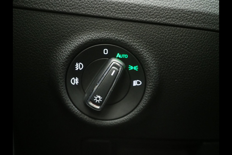 Škoda Superb Combi 1.4 TSI iV Laurin & Klement | Panoramadak | Massage | Canton | Camera | Keyless | Adaptive Cruise