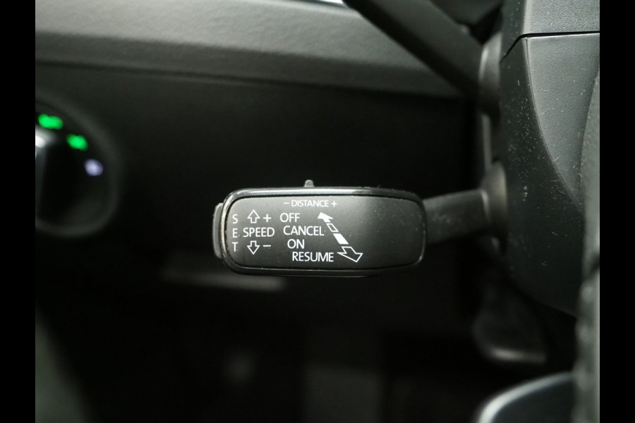 Škoda Superb Combi 1.4 TSI iV Laurin & Klement | Panoramadak | Massage | Canton | Camera | Keyless | Adaptive Cruise