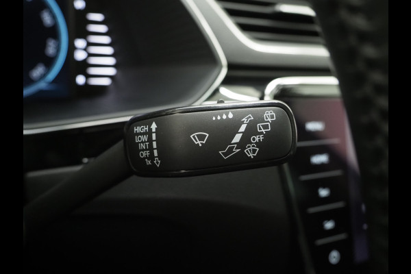 Škoda Superb Combi 1.4 TSI iV Laurin & Klement | Panoramadak | Massage | Canton | Camera | Keyless | Adaptive Cruise