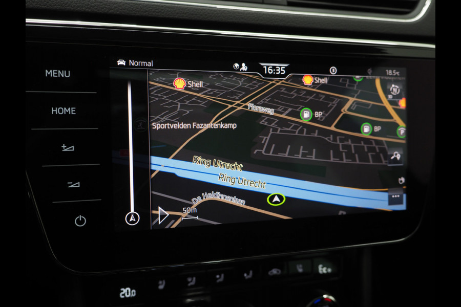 Škoda Superb Combi 1.4 TSI iV Laurin & Klement | Panoramadak | Massage | Canton | Camera | Keyless | Adaptive Cruise