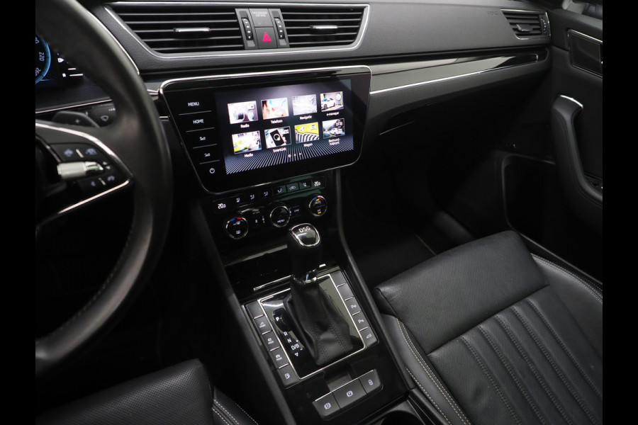 Škoda Superb Combi 1.4 TSI iV Laurin & Klement | Panoramadak | Massage | Canton | Camera | Keyless | Adaptive Cruise