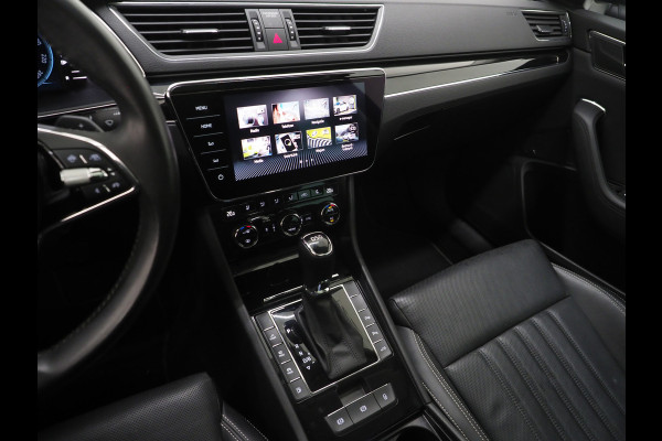 Škoda Superb Combi 1.4 TSI iV Laurin & Klement | Panoramadak | Massage | Canton | Camera | Keyless | Adaptive Cruise
