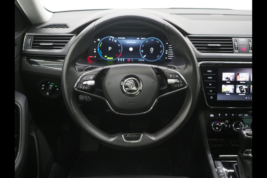 Škoda Superb Combi 1.4 TSI iV Laurin & Klement | Panoramadak | Massage | Canton | Camera | Keyless | Adaptive Cruise