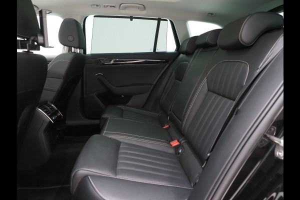 Škoda Superb Combi 1.4 TSI iV Laurin & Klement | Panoramadak | Massage | Canton | Camera | Keyless | Adaptive Cruise