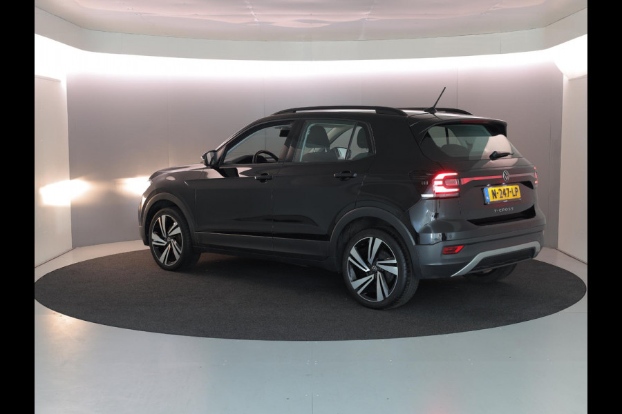 Volkswagen T-Cross 1.0 TSI Life 95pk 5bak| parksensors| airco| 18' LM-velgen