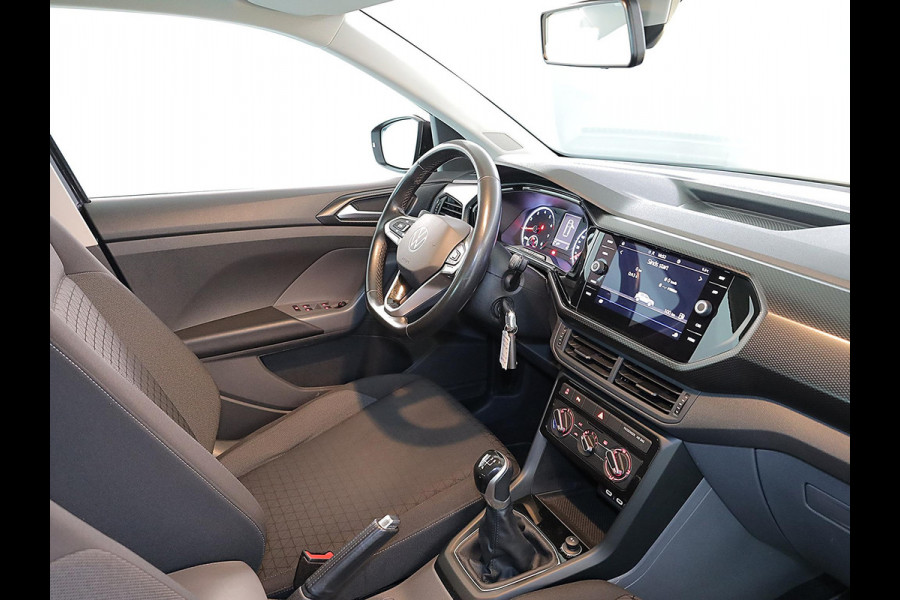 Volkswagen T-Cross 1.0 TSI Life 95pk 5bak| parksensors| airco| 18' LM-velgen