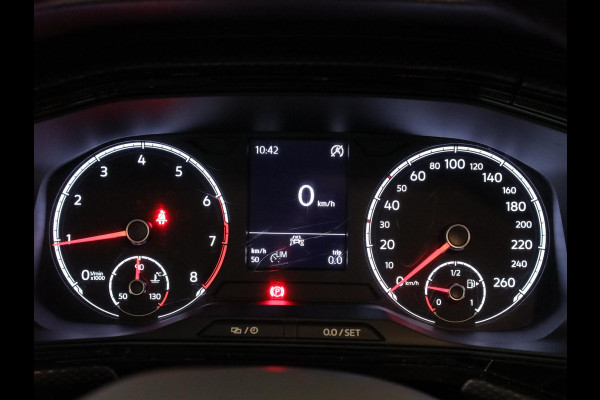 Volkswagen T-Cross 1.0 TSI Life 95pk 5bak| parksensors| airco| 18' LM-velgen