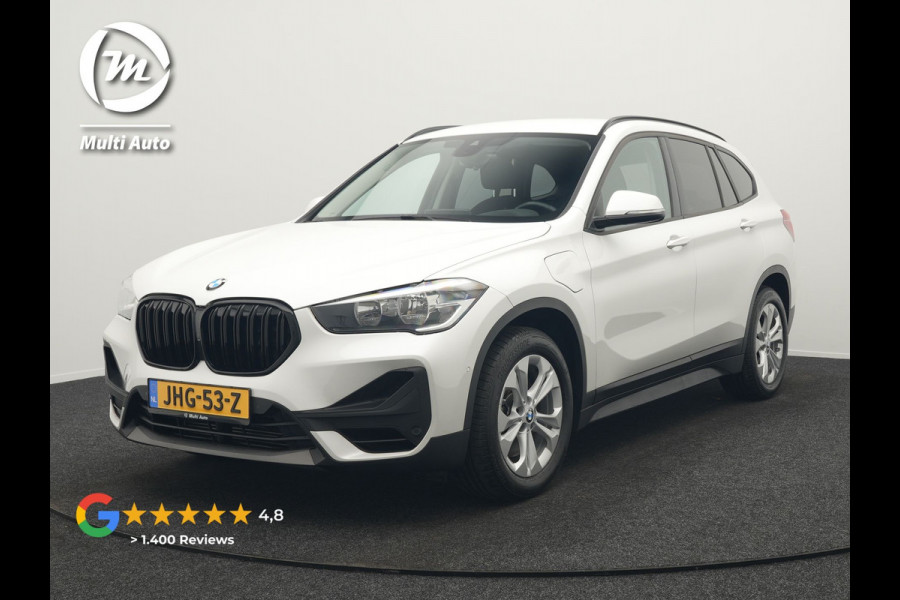 BMW X1 xDrive25e eDrive Plug In Hybrid 220pk Dealer O.H PHEV | Adaptive Cruise | Head Up | Sportstoelen | Harman Kardon Sound | Stoelverwarming | Camera | Navigatie | DAB |