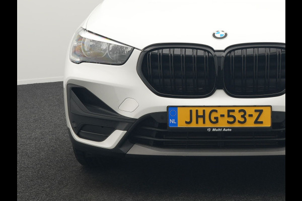 BMW X1 xDrive25e eDrive Plug In Hybrid 220pk Dealer O.H PHEV | Adaptive Cruise | Head Up | Sportstoelen | Harman Kardon Sound | Stoelverwarming | Camera | Navigatie | DAB |