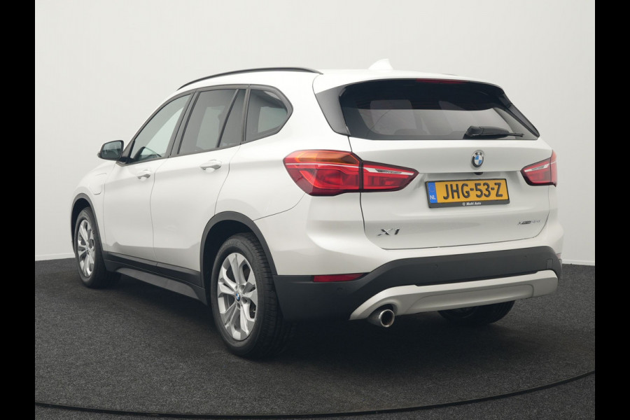 BMW X1 xDrive25e eDrive Plug In Hybrid 220pk Dealer O.H PHEV | Adaptive Cruise | Head Up | Sportstoelen | Harman Kardon Sound | Stoelverwarming | Camera | Navigatie | DAB |