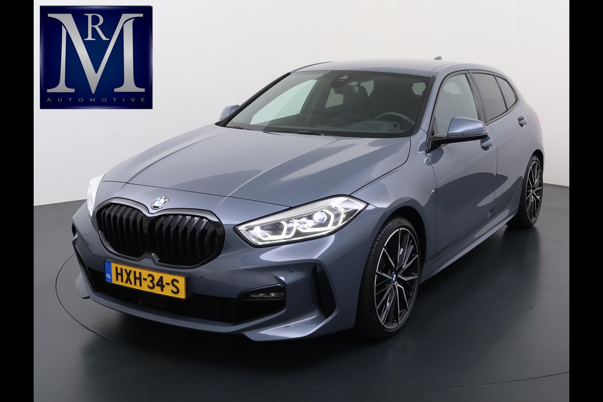 BMW 1-serie 118i Executive Edition M Sport VAN: €34.900,- VOOR: €29.877 UW EINDEJAARSVOORDEEL: €5.023,- | M SPORT | HARMAN & KARDON | ELEKTRISCHE ACHTERKLEP | CAMERA | ADAPTIVE CRUISE CONTROL | STOEL- & STUURVERWARMING | HEAD-UP | 19 INCH | INDIVIDUAL KLEUR STORM BAY METALLIC BOMVOL OPTIES