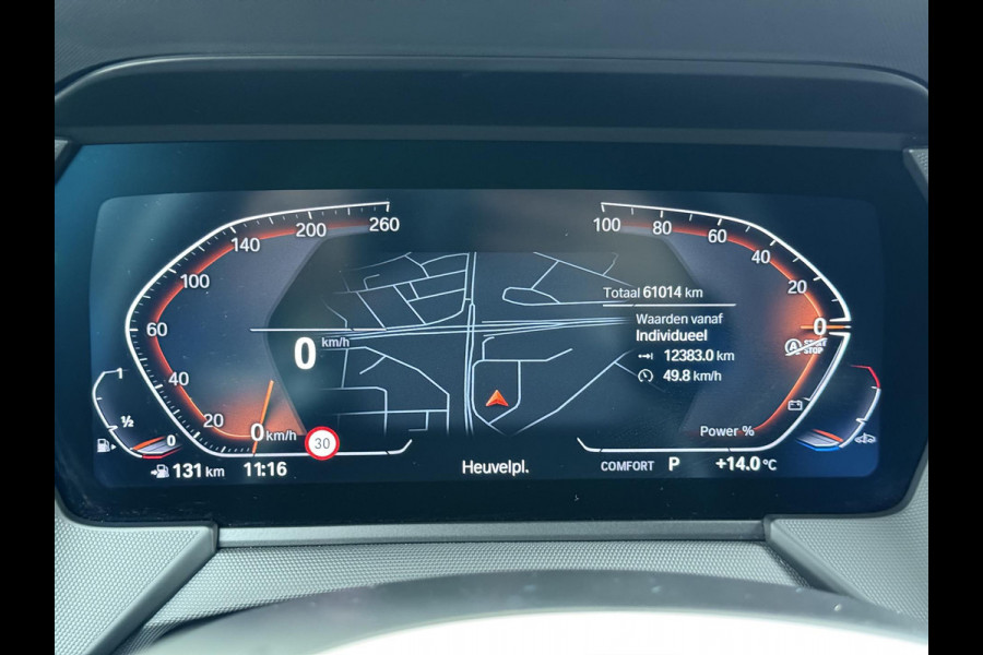 BMW 1-serie 118i Executive Edition M Sport VAN: €34.900,- VOOR: €29.877 UW EINDEJAARSVOORDEEL: €5.023,- | M SPORT | HARMAN & KARDON | ELEKTRISCHE ACHTERKLEP | CAMERA | ADAPTIVE CRUISE CONTROL | STOEL- & STUURVERWARMING | HEAD-UP | 19 INCH | INDIVIDUAL KLEUR STORM BAY METALLIC BOMVOL OPTIES