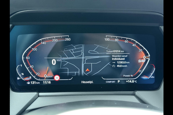 BMW 1-serie 118i Executive Edition M Sport VAN: €34.900,- VOOR: €29.877 UW EINDEJAARSVOORDEEL: €5.023,- | M SPORT | HARMAN & KARDON | ELEKTRISCHE ACHTERKLEP | CAMERA | ADAPTIVE CRUISE CONTROL | STOEL- & STUURVERWARMING | HEAD-UP | 19 INCH | INDIVIDUAL KLEUR STORM BAY METALLIC BOMVOL OPTIES