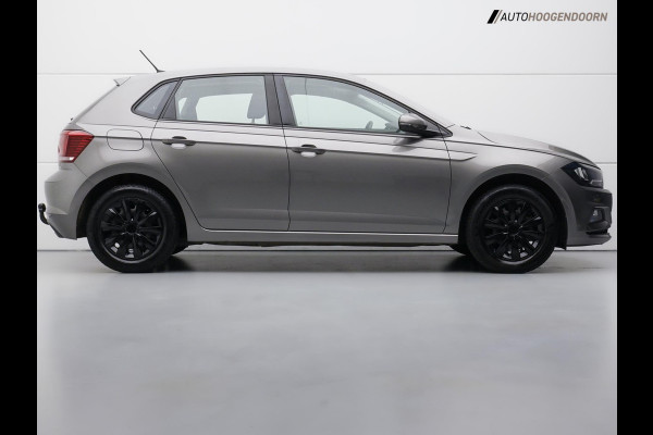 Volkswagen Polo 1.0 TSI Comfortline Sportive (APPLE CARPLAY,LED VERLICHTING,CAMERA,CLIMATE,CRUISE,NIEUWE APK,TREKHAAK,TOPCONDITIE)