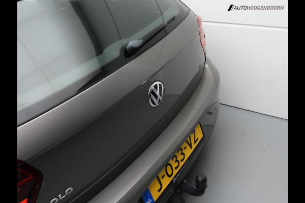 Volkswagen Polo 1.0 TSI Comfortline Sportive (APPLE CARPLAY,LED VERLICHTING,CAMERA,CLIMATE,CRUISE,NIEUWE APK,TREKHAAK,TOPCONDITIE)