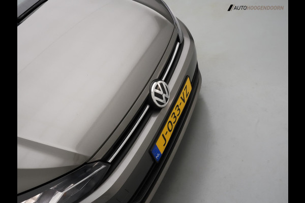 Volkswagen Polo 1.0 TSI Comfortline Sportive (APPLE CARPLAY,LED VERLICHTING,CAMERA,CLIMATE,CRUISE,NIEUWE APK,TREKHAAK,TOPCONDITIE)