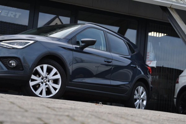 Seat Arona 1.0 TSI | VIRTUAL COCKPIT | CAMERA | LED | NAP | ADAPT. CRUISE CONTROLE | DEALER ONDERHOUDEN